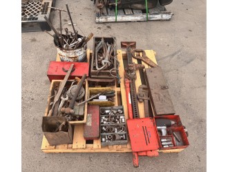 Lot 208