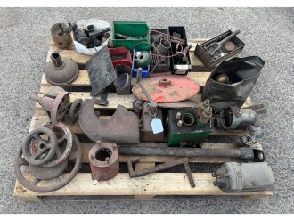 Lot 220